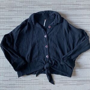 Free People Size Medium Black Long Sleeve Buttoned Blouse